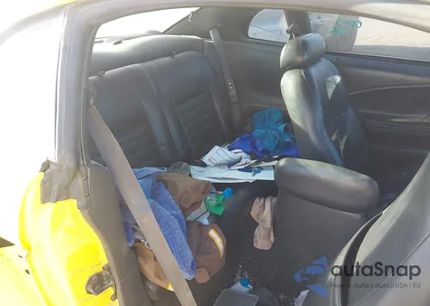 2001 Ford Mustang Gt z USA, uszkodzony, nr VIN 1FAFP42X51F153193